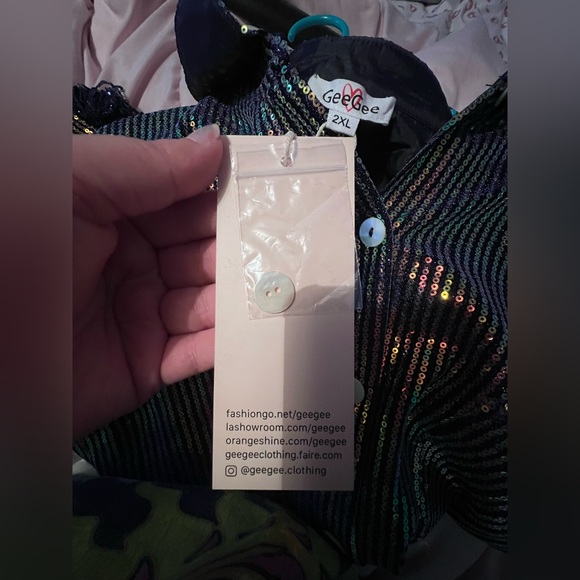 Sequin Fringe Button Up - Picture 6 of 9